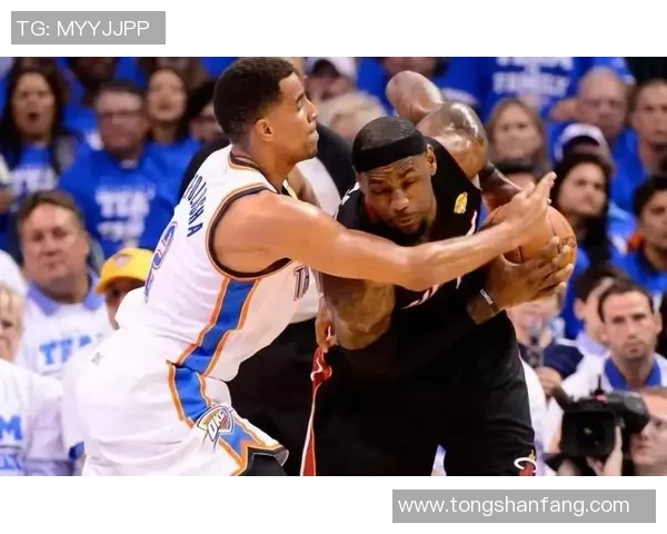 雷霆与火箭历史交锋战绩回顾及分析两队的竞争历程与发展